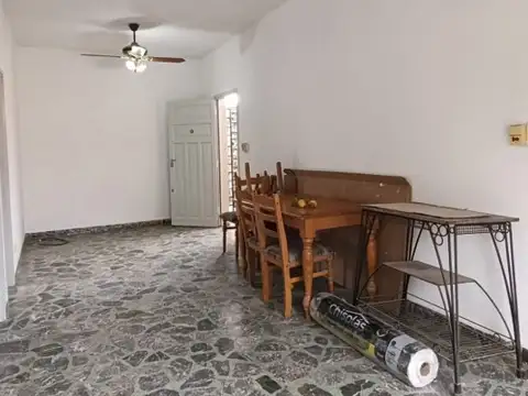Depto Tipo Casa en Alquiler de 3 ambientes