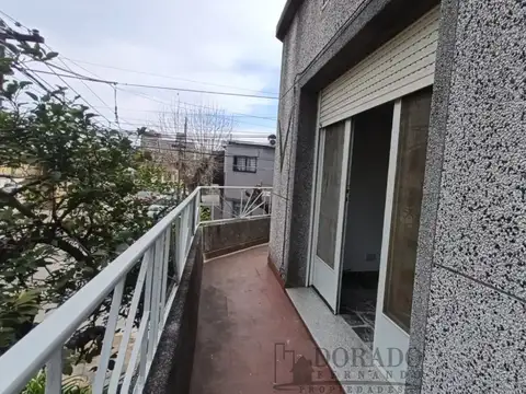 Depto Tipo Casa en Alquiler de 2 dormitorios
