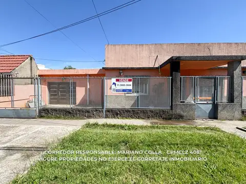 Casa en Venta con 1 cochera
