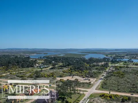 Departamento 2 ambientes con 4 baños