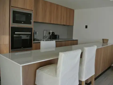 Blanes Viales , Piso 14