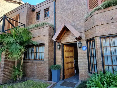 Casa en Alquiler de 3 dormitorios