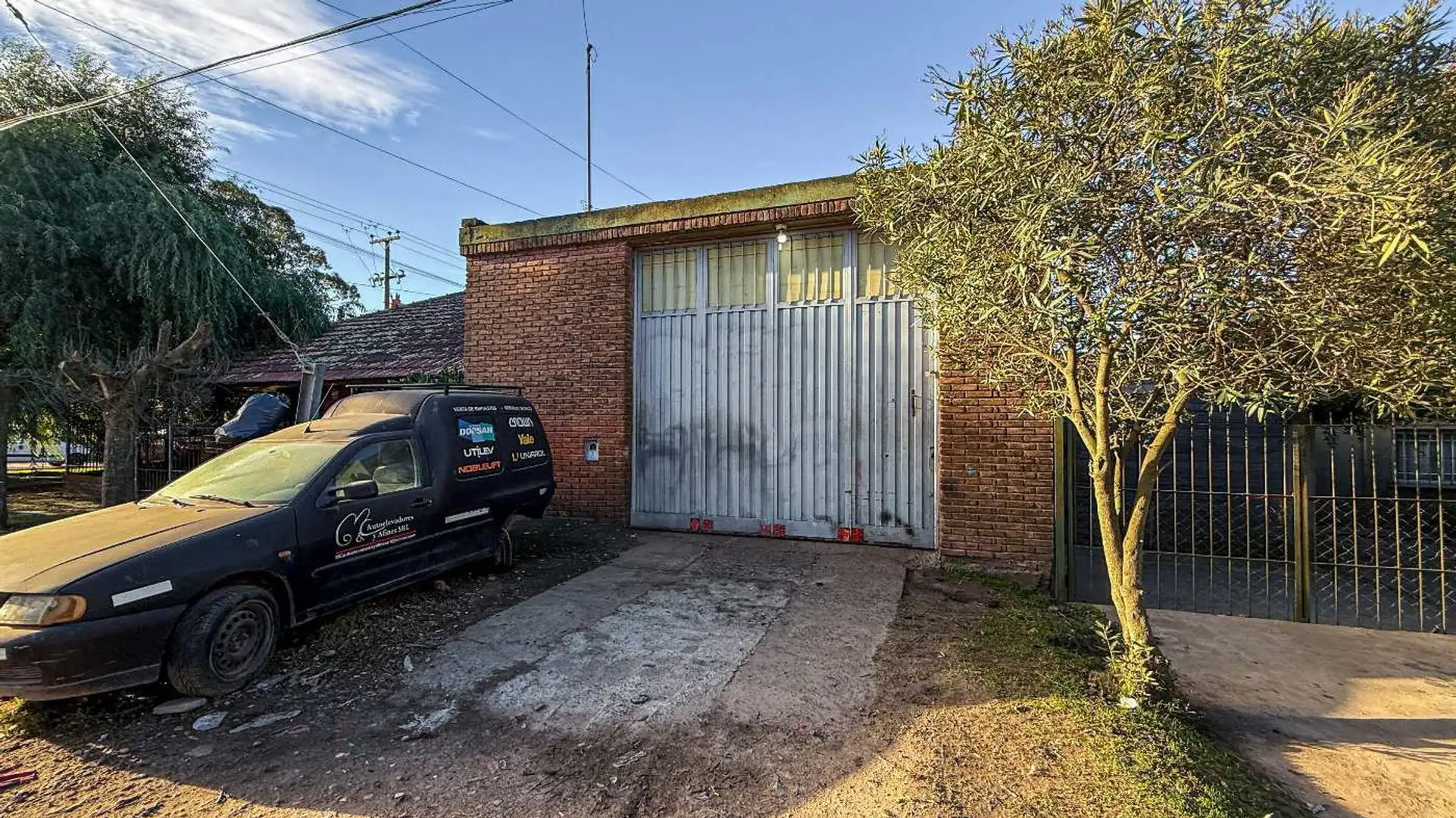 Casa y local comercial El Martillo