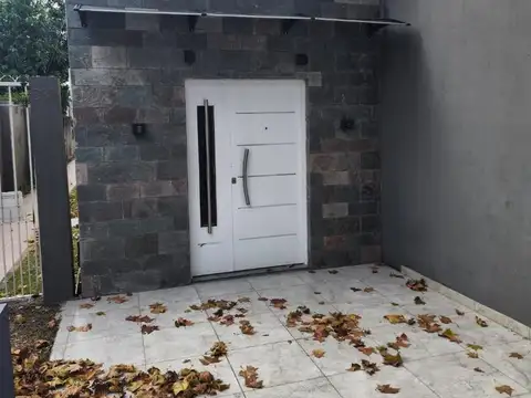 Depto Tipo Casa en Venta de 2 ambientes