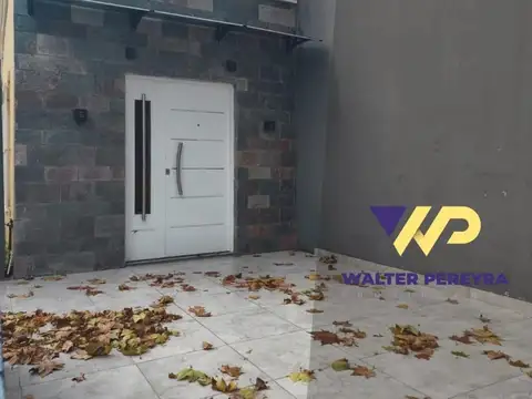 VENTA CASA TIPO PH EN CASTELLI 639 (LOMAS DE ZAMORA)