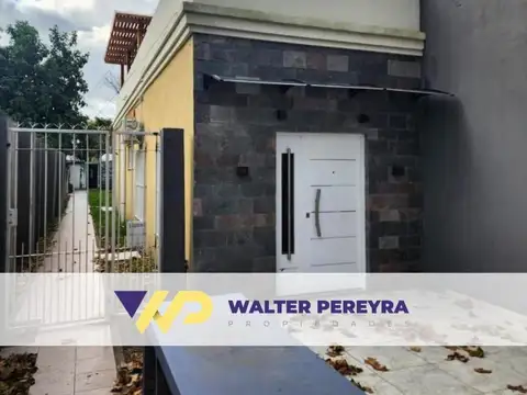 VENTA CASA TIPO PH EN CASTELLI 639 (LOMAS DE ZAMORA)