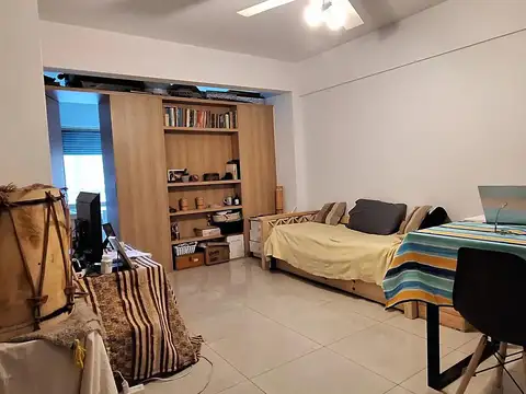 Departamento en Venta en Villa del Parque, USD 105.000