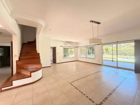 Casa en Alquiler en Mapuche Country Club, USD 1.700