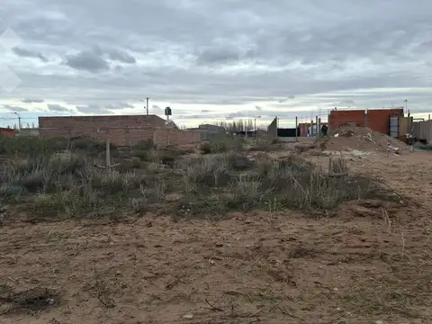 Terreno en Venta 30  mts Fondo