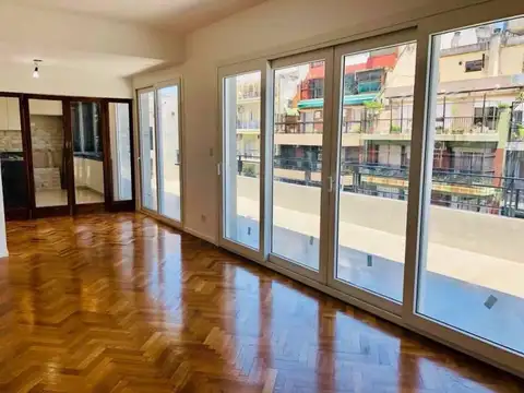 Departamento en Venta de 4 dormitorios