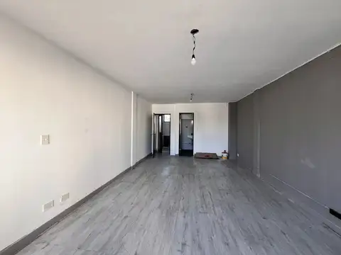 Oficina en Alquiler en Moron Sur, $ 350.000