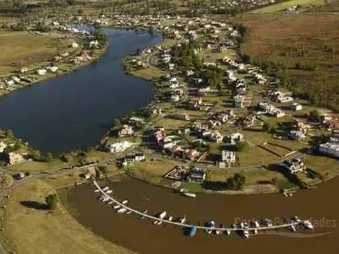 San Isidro Labrador, lote al golf