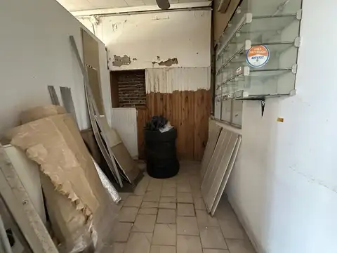 Galpon en Alquiler 22  mts Fondo
