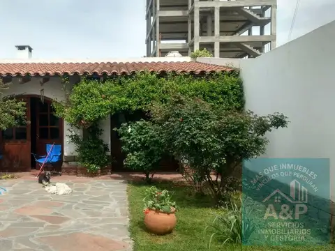 calle Güemes  al 500