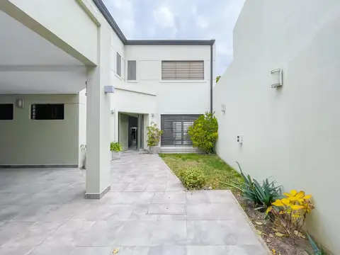 Casa en Venta en La Plata, USD 320.000