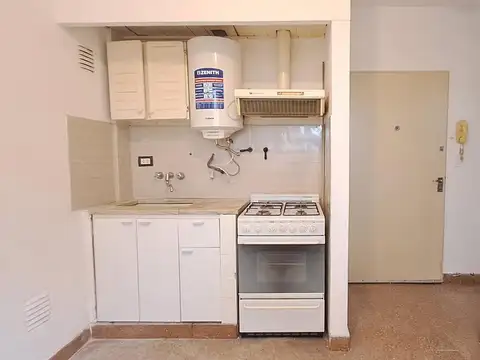 ALQUILER DEPARTAMENTO 2 AMBIENTES COLEGIALES -PISO 4 POR ESCALERA