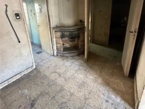 Local en Alquiler 80 años