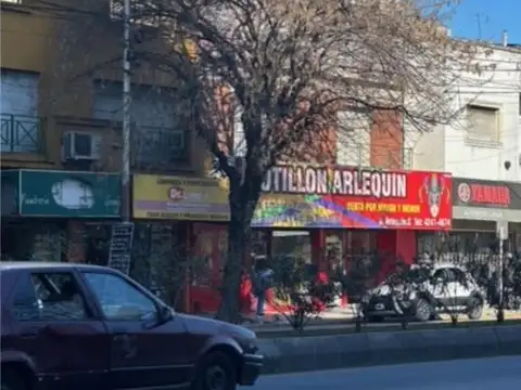 LOCALES - A LA CALLE - LANÚS - OESTE, GRAN BS. AS. SUR