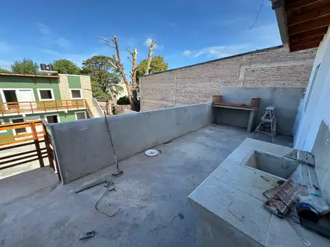 Venta Deptos En Pozo Calle 2 Entre 69 Y 70 Mar Del Tuyú