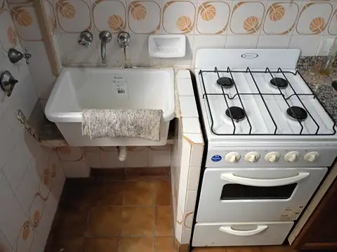 Avenida Directorio 1600, Piso 6