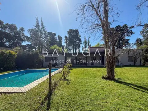 VENTA I Casa Desarrollada Sobre Planta Baja / Sausalito - Pilar