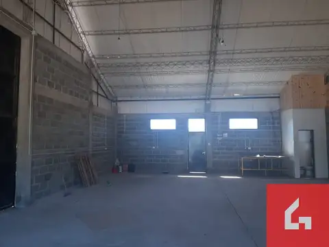 Galpón en alquiler de 150m2 ubicado en San Martin de los Andes