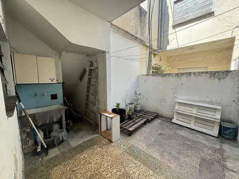 Depto Tipo Casa en Alquiler en Ramos Mejia, $ 500.000