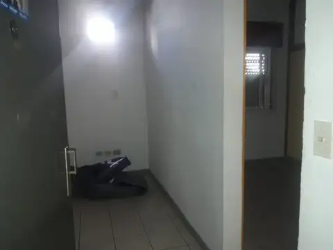 Oficina en Alquiler al Este