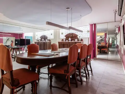 Venta edificio en block en Barrio Parque