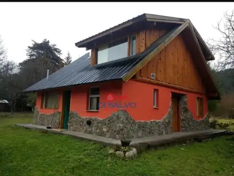 Hermosa chacra en venta - Lago Puelo