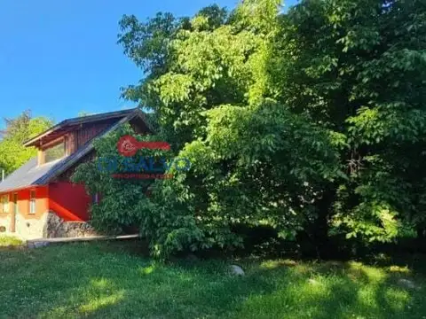 Casa 2 ambientes con 2 baños
