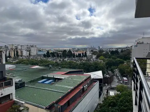 Alquiler Monoambiente muy luminoso piso 12