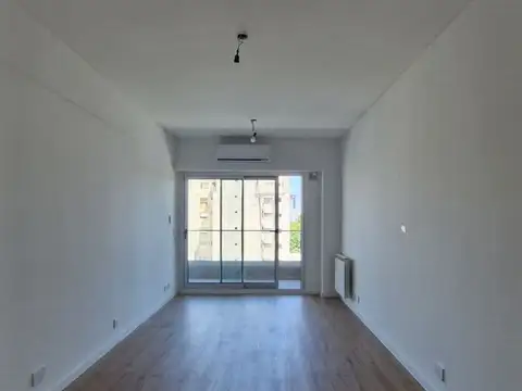 Av. Cabildo 4600, Piso 5