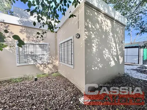 Depto Tipo Casa en Venta de 2 dormitorios