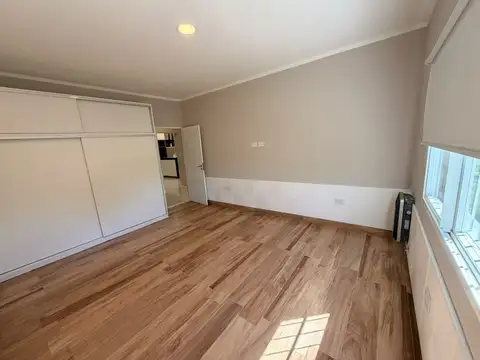 Moderna casa en alquiler de 3 dorm. con pileta en Loteo Miraflores 1, Cerrillos