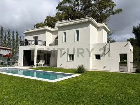 Casa en Venta en La Candida, USD 297.000