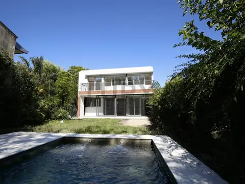 Calle 495 entre 20 y 21 , Piso 0