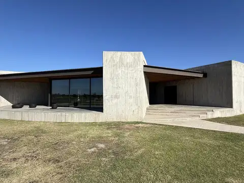 Terreno en Venta 20  mts Frente