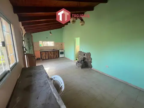 Casa 2 ambientes con 1 baño