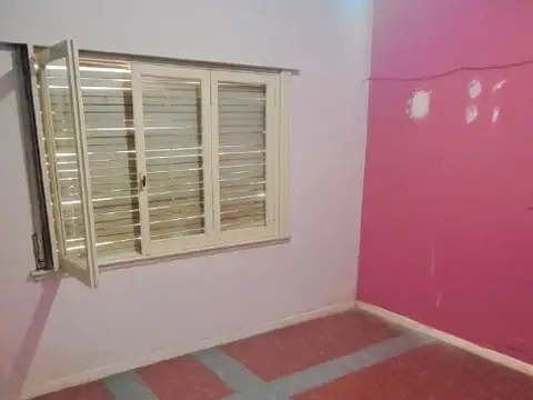 Casa en Alquiler en Tablada, $ 550.000
