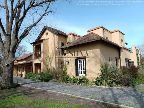 Club De Campo El Moro