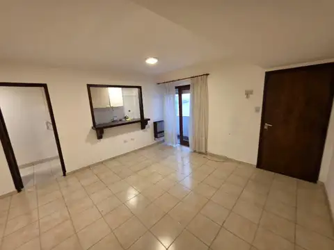 Departamento 3 ambientes en alquiler zona Guemes