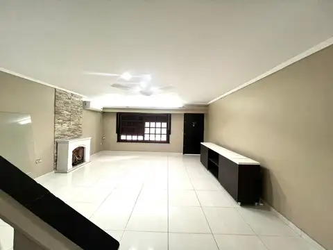 Casa en Venta en Ramos Mejia Sur, USD 170.000