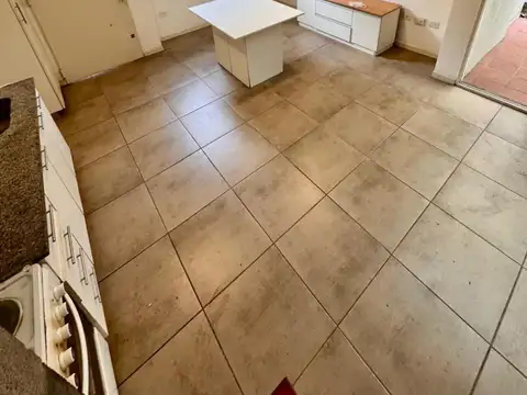 Depto Tipo Casa en Alquiler de 3 ambientes