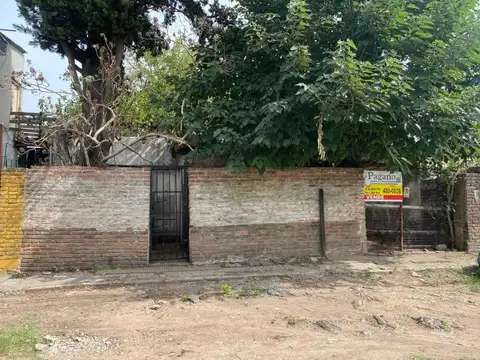 Propiedad en Muy Buena Ubicación de Merlo