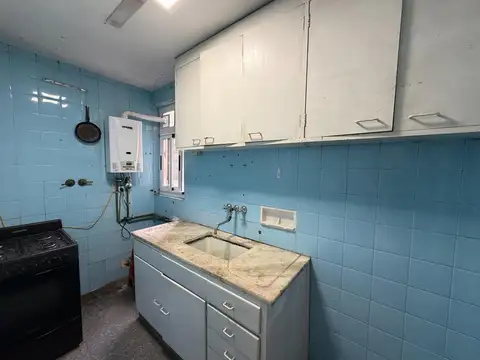 DEPARTAMENTO VENTA A RECICLAR 3 AMBIENTES SAN CRISTOBAL