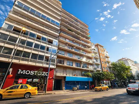 VENDO: Amplio Departamento de 3 Dormitorios + Dependencia/Escritorio