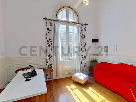 Guayaquil 400, Piso 1