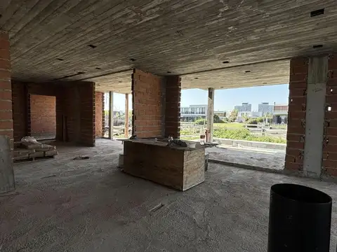 Casa Premium Barrio El Yatch Nordelta con salida al Rio Paraná