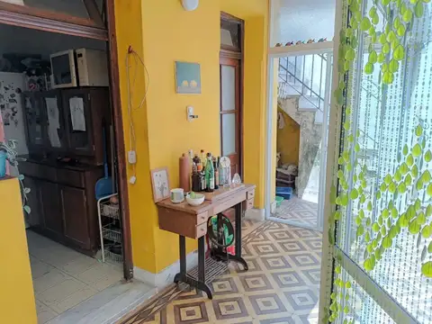 Depto Tipo Casa en Venta en Paternal, USD 160.000